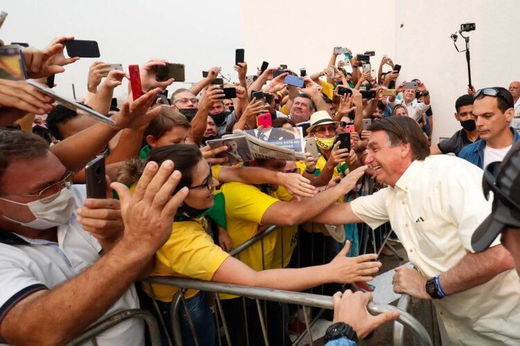 Aprovação de Bolsonaro no 2º ano de mandato é menor que a de Dilma e Lula
