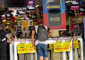 Procon garante direitos do consumidor durante a Black Friday