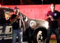 Dupla de jovens é presa suspeita de vender drogas dentro de condomínio da Capital