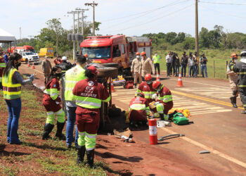 Realismo de simulado de acidente com produto perigoso chama a atenção na Capital