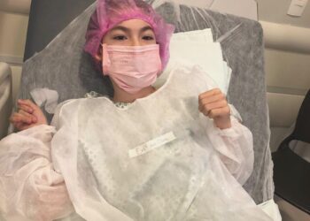 Hospital realiza deseja de paciente, após cirurgia, e a transforma em enfermeira por 1 dia