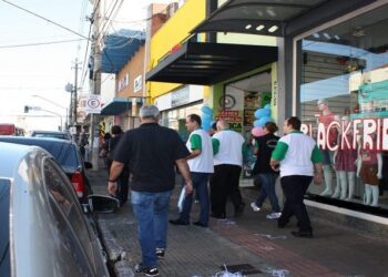 Procon Estadual alerta consumidores para compras na Black Friday