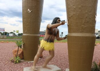 Portal na entrada de Alcinópolis traz cultura pré-histórica de mais de 10 mil anos atrás
