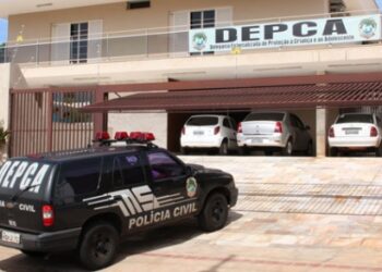 Jovem é preso, após namorada encontrar fotos da filha de 8 anos de calcinha no seu celular