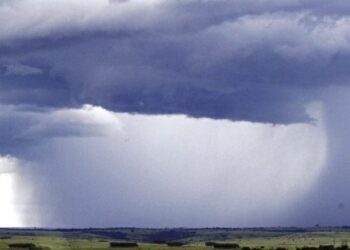 Fim de semana de tempo nublado e possibilidade de chuva forte em MS