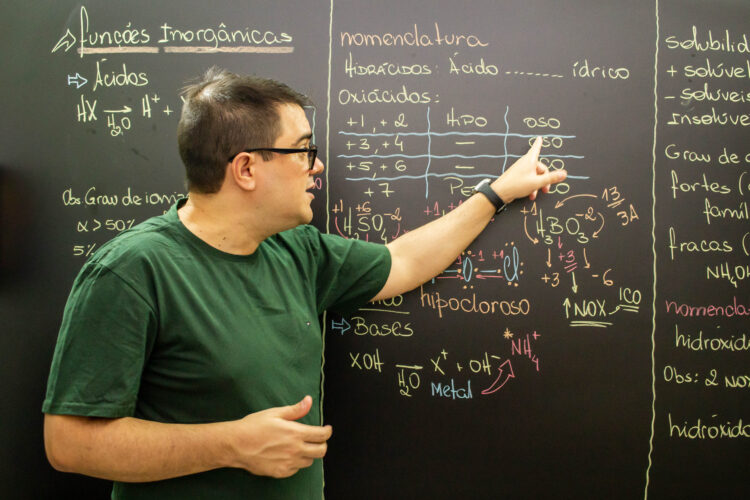 Professor prepara dicas para quem pretende garantir vaga na UEMS em 2021