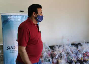 Sindifiscal-MS presenteia crianças com câncer na Capital