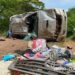 Hilux capota, idosa morre e mais duas pessoas, entre elas uma criança, ficam feridas