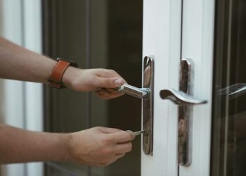 Dicas de segurança patrimonial para quem irá viajar no feriado