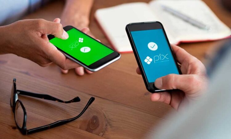 Federação alerta lojistas sobre golpes envolvendo o Pix em MS