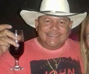 Família e amigos pedem ajuda para locutor Cowboy, internado com Covid, se manter