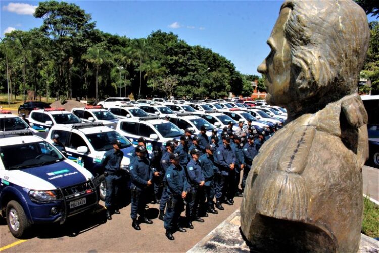 Toque de recolher é prorrogado pela 2ª vez por mais 15 dias
