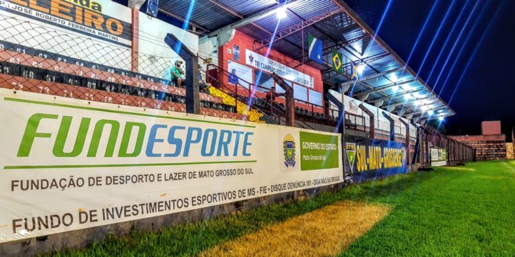 Fundesporte debate apoio financeiro aos clubes de futebol para disputa do Estadual