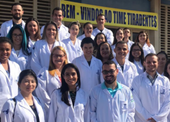 Inscrições para residência médica com bolsas de quase R$ 12 mil terminam hoje