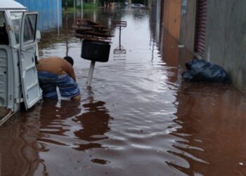 Chuva traz novos alagamentos pelos bairros da Capital nesta quarta-feira