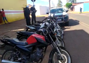 Polícia fecha o cerco em evento do “grau” e apreende cinco motos barulhentas