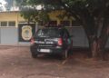 Polícia prende homem que bateu na mulher, além de ter controle do celular e redes sociais dela