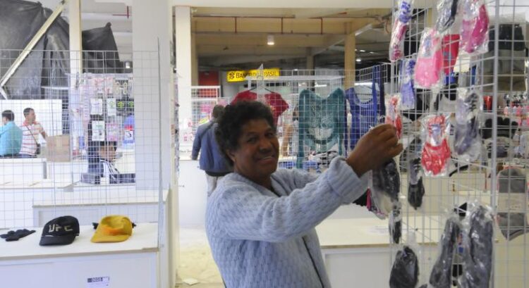 Comércio comemora flexibilização do toque de recolher de 23h às 5h