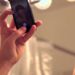 Homem é chantageado após mandar nudes pelo WhatsApp para mulher
