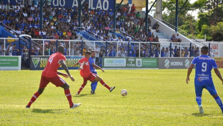 Governo assina convênio de apoio aos clubes do Estadual de Futebol 2021