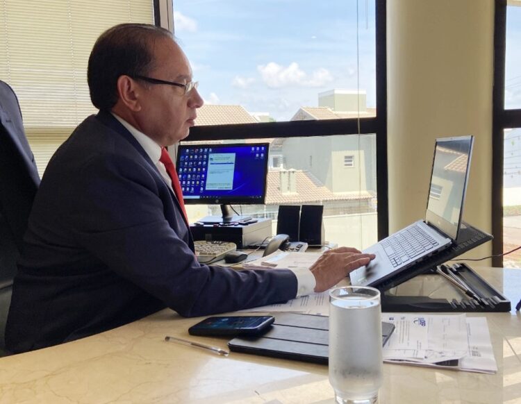 Gerson Claro reivindica centro esportivo e quadra coberta em assentamentos de Sidrolândia