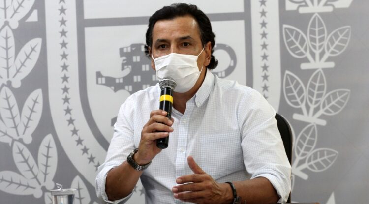 Live do Governo do Estado tira dúvidas da comunidade esportiva