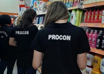 Procon detecta diferença de até 300% em produtos de higiene pessoal e limpeza