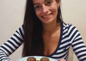 Aprenda a fazer uma receita saudável de “Quibe de Quinoa”
