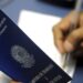 Desemprego recua para 13,9% no 4º trimestre, segundo o IBGE