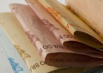 Governo do Estado deposita hoje salário dos servidores