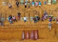 Covid-19: OMS aponta queda de casos no mundo pela 6ª semana