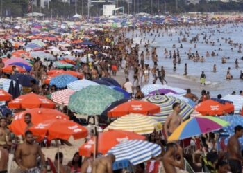 Entenda: Por que vacinação sem lockdown pode tornar Brasil ‘fábrica’ de variantes