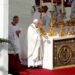 Igreja Católica não pode abençoar uniões homossexuais, afirma Vaticano