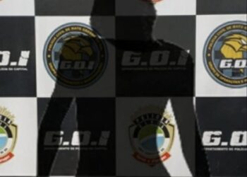 Mulher é presa por tráfico de drogas no Jardim Colibri na Capital