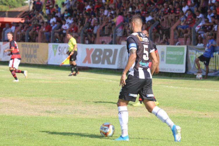 Em partida com sete gols, Águia bate Operário no Morenão; União/ABC goleia fora de casa