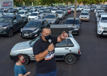 CDL diz que carreata do comércio reuniu 2,3 mil e mostrou dificuldade do setor diante de restrições