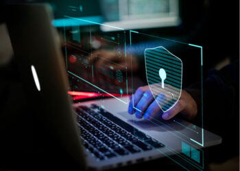 Dia Mundial Contra a Cibercensura alerta para a liberdade de expressão on-line