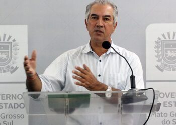 Novo decreto reabre comércio e define toque de recolher pela bandeira de cada cidade a partir de segunda