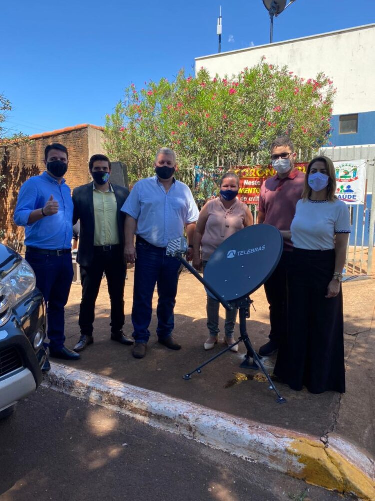 Para viabilizar educação no interior, Soraya Thronicke inaugura torre de internet