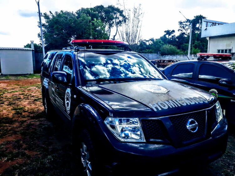 Polícia prende cinco suspeitos de matar homem no Jardim Los Angeles