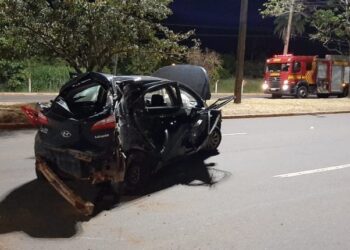 Militar bate em poste na Euller de Azevedo e é levado em estado grave pra Santa Casa