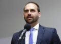 Eduardo Bolsonaro incentiva rebelião de PMs e sinaliza golpe de Estado