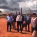 Bolsonaro acena para falsa multidão, mas tiro sai pela culatra em vídeo