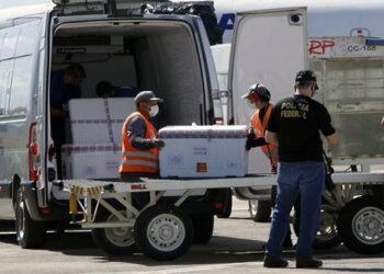 MS recebe novos lotes com 63.220 doses de vacina contra Coronavírus