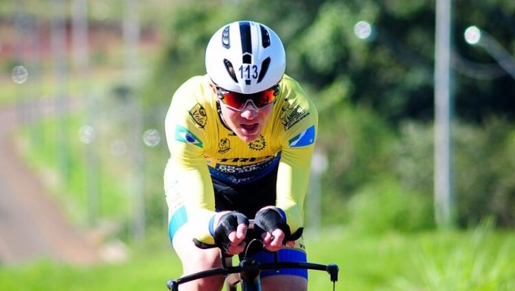 Ciclista Kawãh David embarca para Portugal para aprender novas técnicas de pedalada