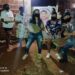Missão cumprida: amigos retornam com mais 100 pizzas à comunidade carente da Capital