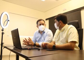 Em reunião com Cidema, Castramóvel de Marcio Fernandes pode atender 20 cidades