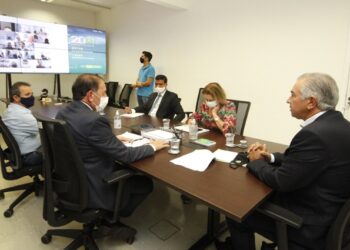 “ICMS Educacional e MS Alfabetiza vão revolucionar ensino em MS”, diz Gerson Claro