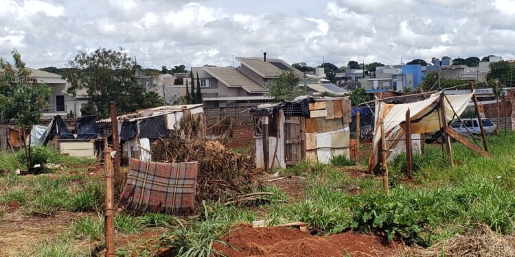 Há 5 anos, “Sonho de Criança” abraça comunidade lhe dando de volta o desejo da vida