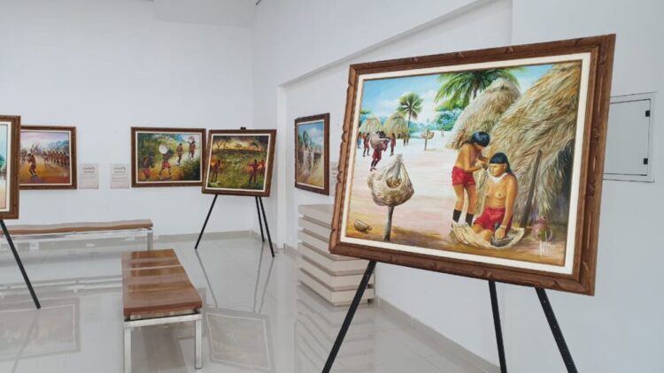 A vida dos jovens xavantes é tema de exposição artística em shopping na Capital